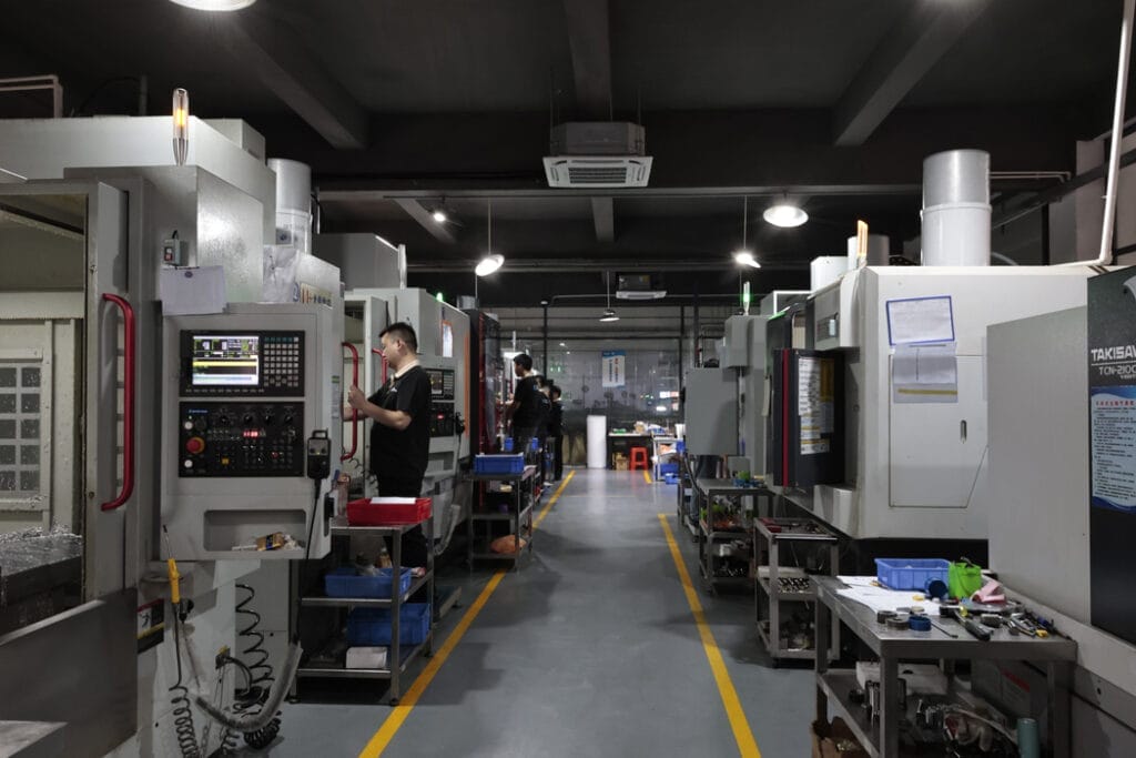 4 and 5 axis cnc machines