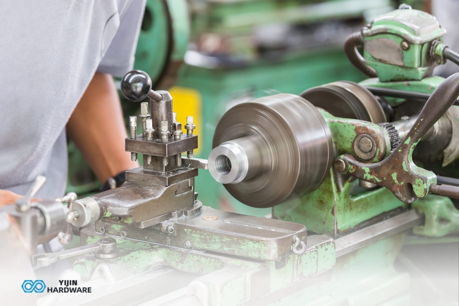 how do cnc lathe parts work together as a system